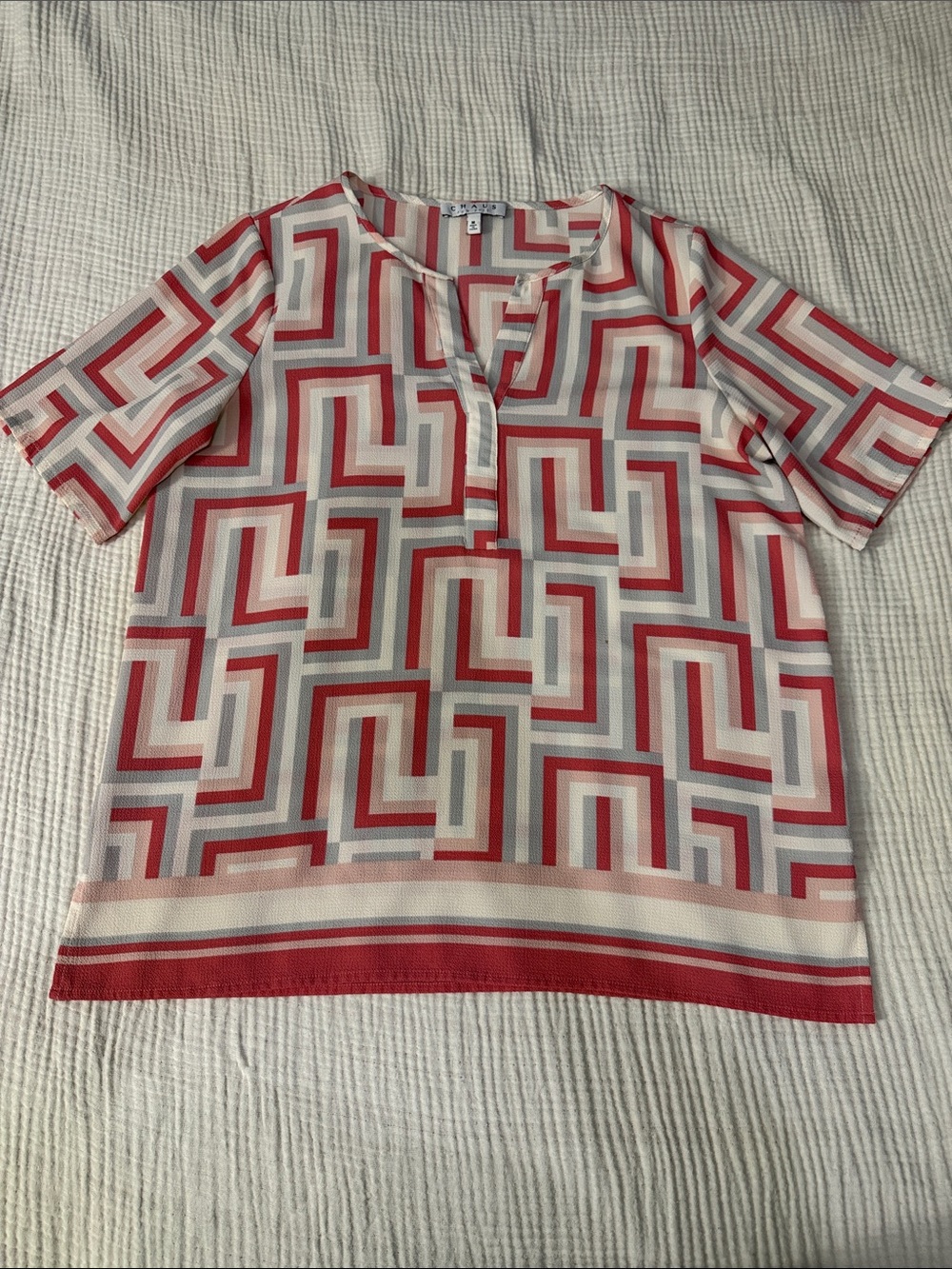 Chaus Geometric Short-Sleeve Tunic - Red, White, Gray